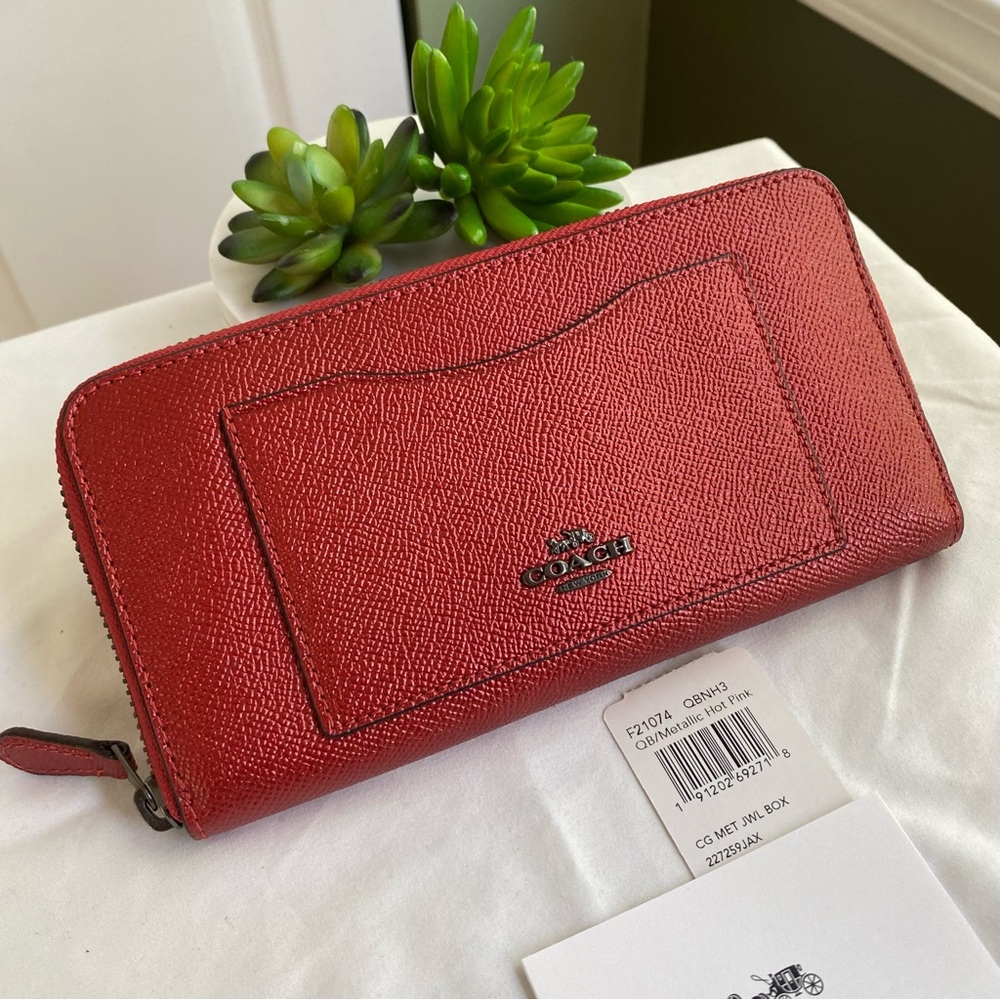 Coach Metallic Red Pink Accordian Zip Leather Wallet - Picture 7 of 8